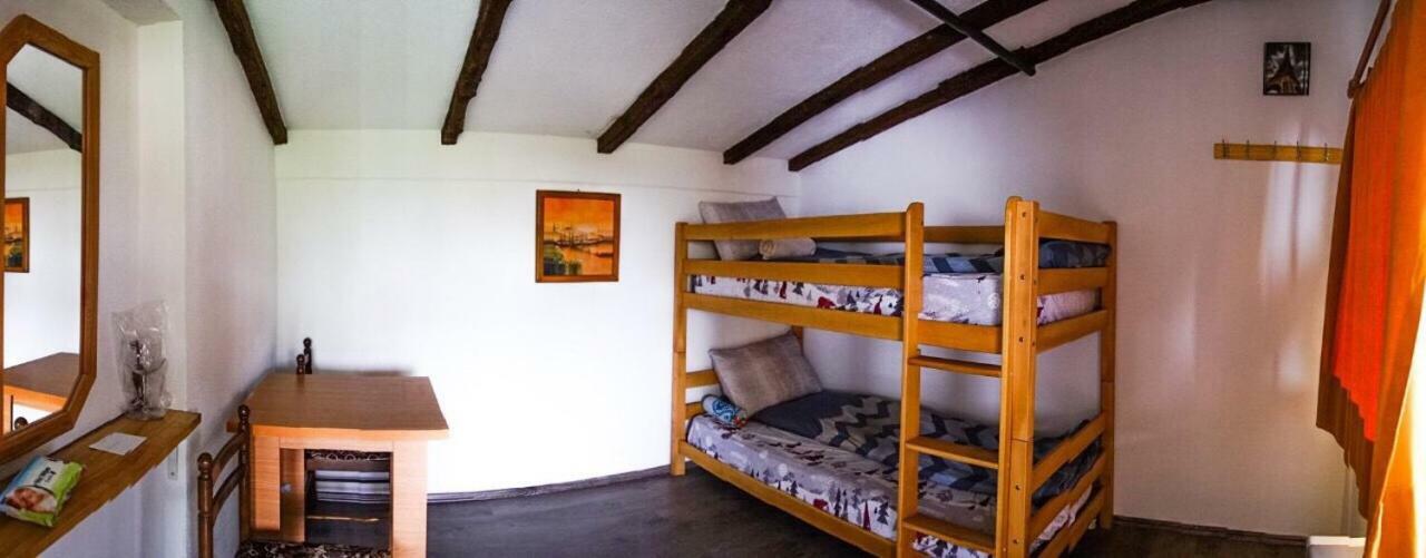 Kitka Hostel - Guest House Vratnica المظهر الخارجي الصورة